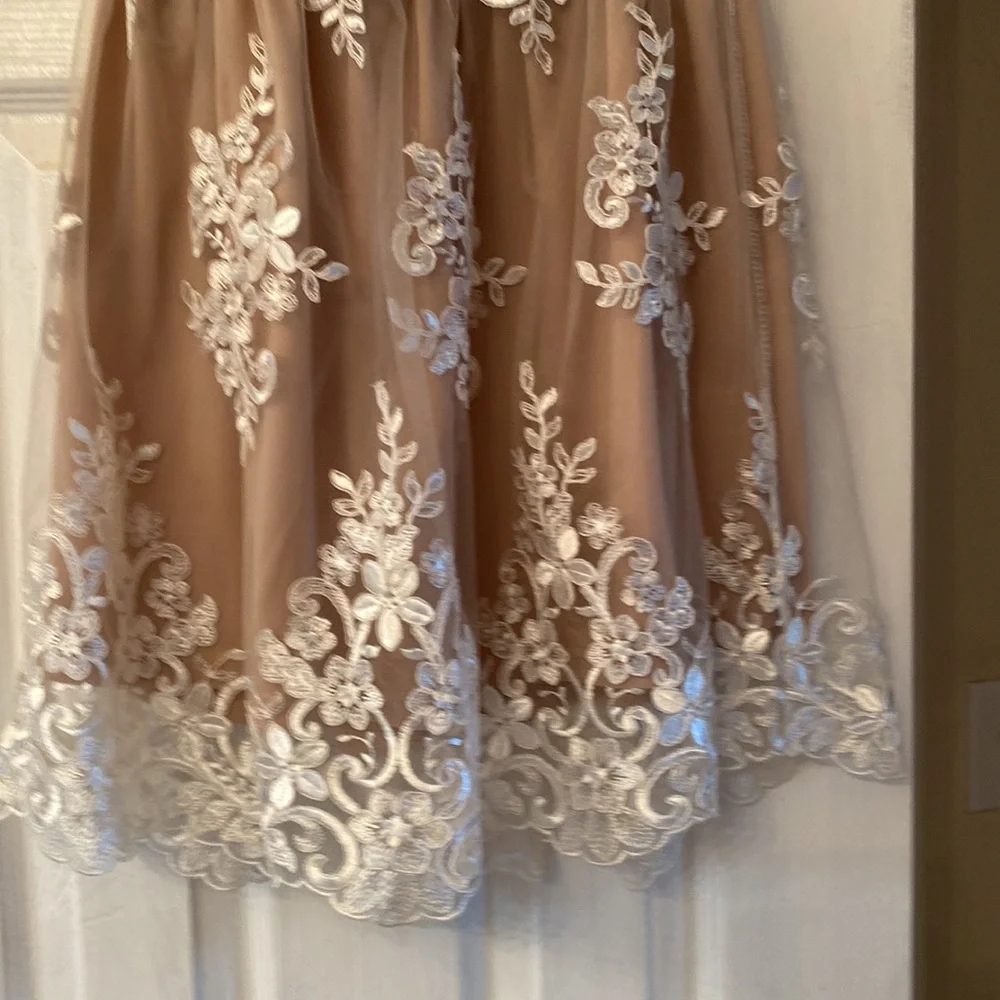 Stunning strapless dress 💕 - Picture 3 of 5